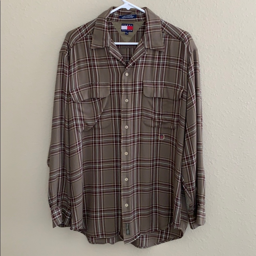 TOMMY HILFIGER Men’s Brown Long Sleeve Button Down Plaid Shirt Size M EUC